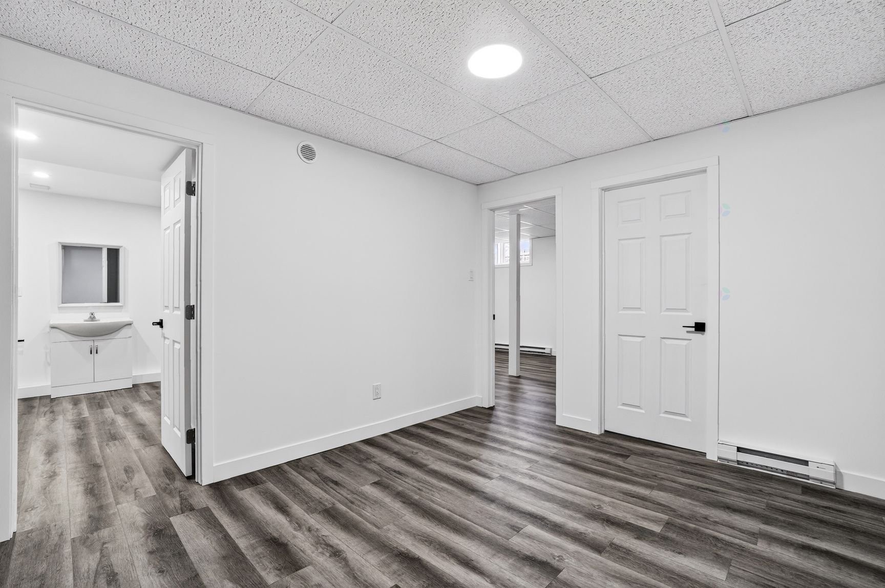 









405


Rue de la Montagne

,
Saint-Calixte,




QC
J0K1Z0

