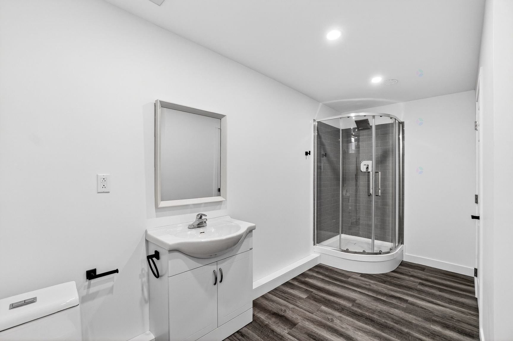 









405


Rue de la Montagne

,
Saint-Calixte,




QC
J0K1Z0

