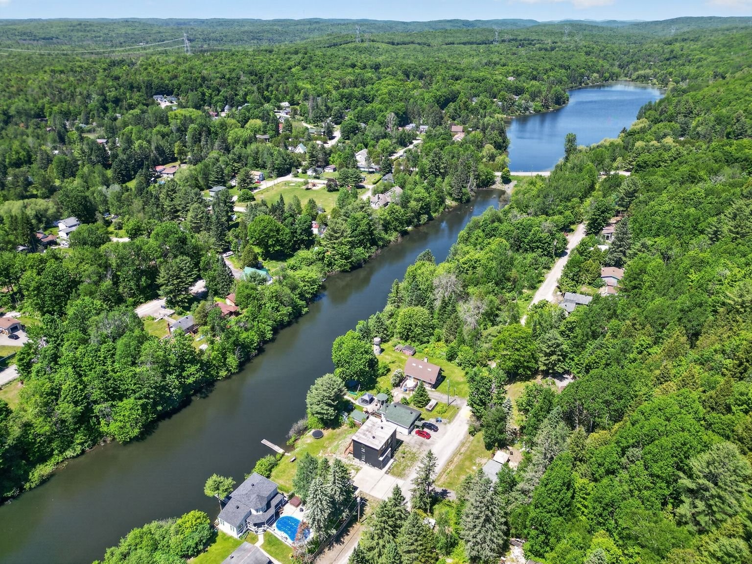 









405


Rue de la Montagne

,
Saint-Calixte,




QC
J0K1Z0

