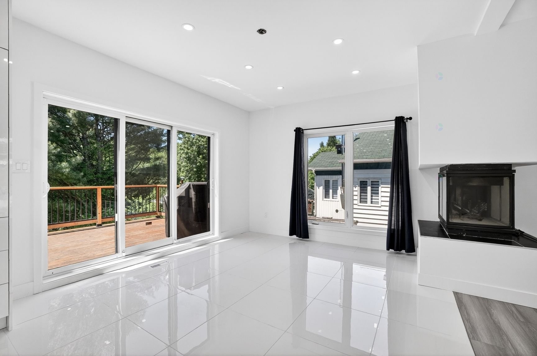 









405


Rue de la Montagne

,
Saint-Calixte,




QC
J0K1Z0

