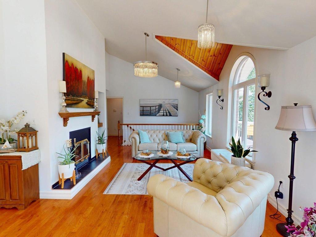 












152 Capri Drive

,
West Porters Lake,




NS
B3E 1L6

