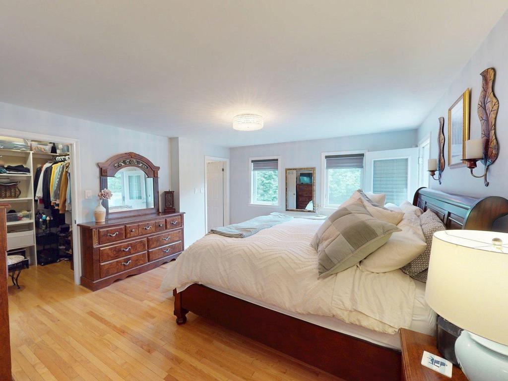 












152 Capri Drive

,
West Porters Lake,




NS
B3E 1L6

