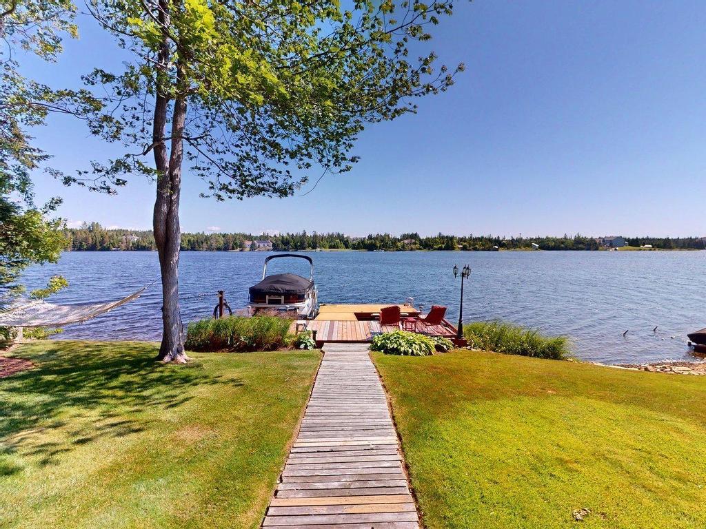 












152 Capri Drive

,
West Porters Lake,




NS
B3E 1L6

