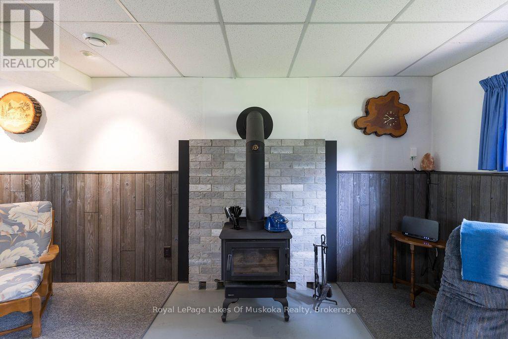 












950 MUSKOKA #3 ROAD N

,
Huntsville (Chaffey),




Ontario
P1H1E2

