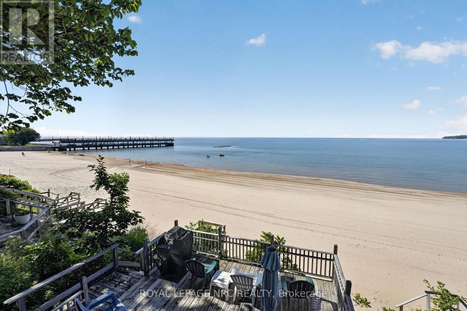












4031 CRYSTAL BEACH HILL LANE

,
Fort Erie (Crystal Beach),




Ontario
L0S1B0

