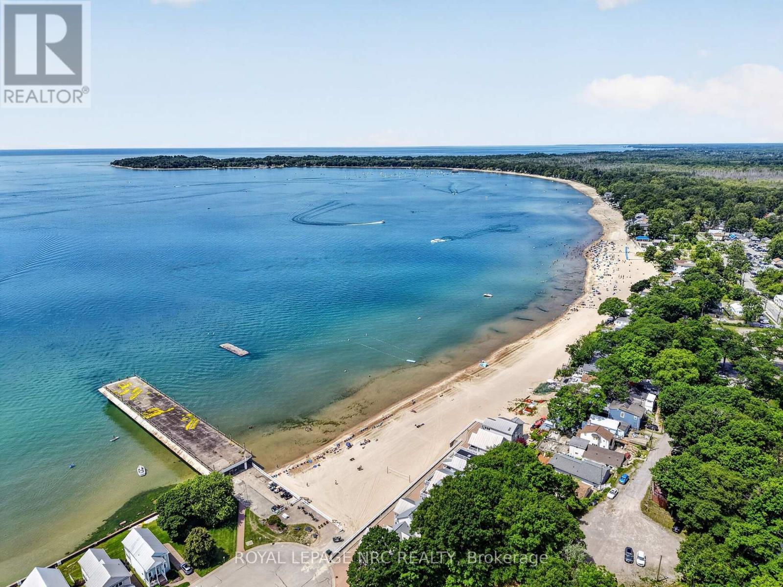 












4031 CRYSTAL BEACH HILL LANE

,
Fort Erie (Crystal Beach),




Ontario
L0S1B0

