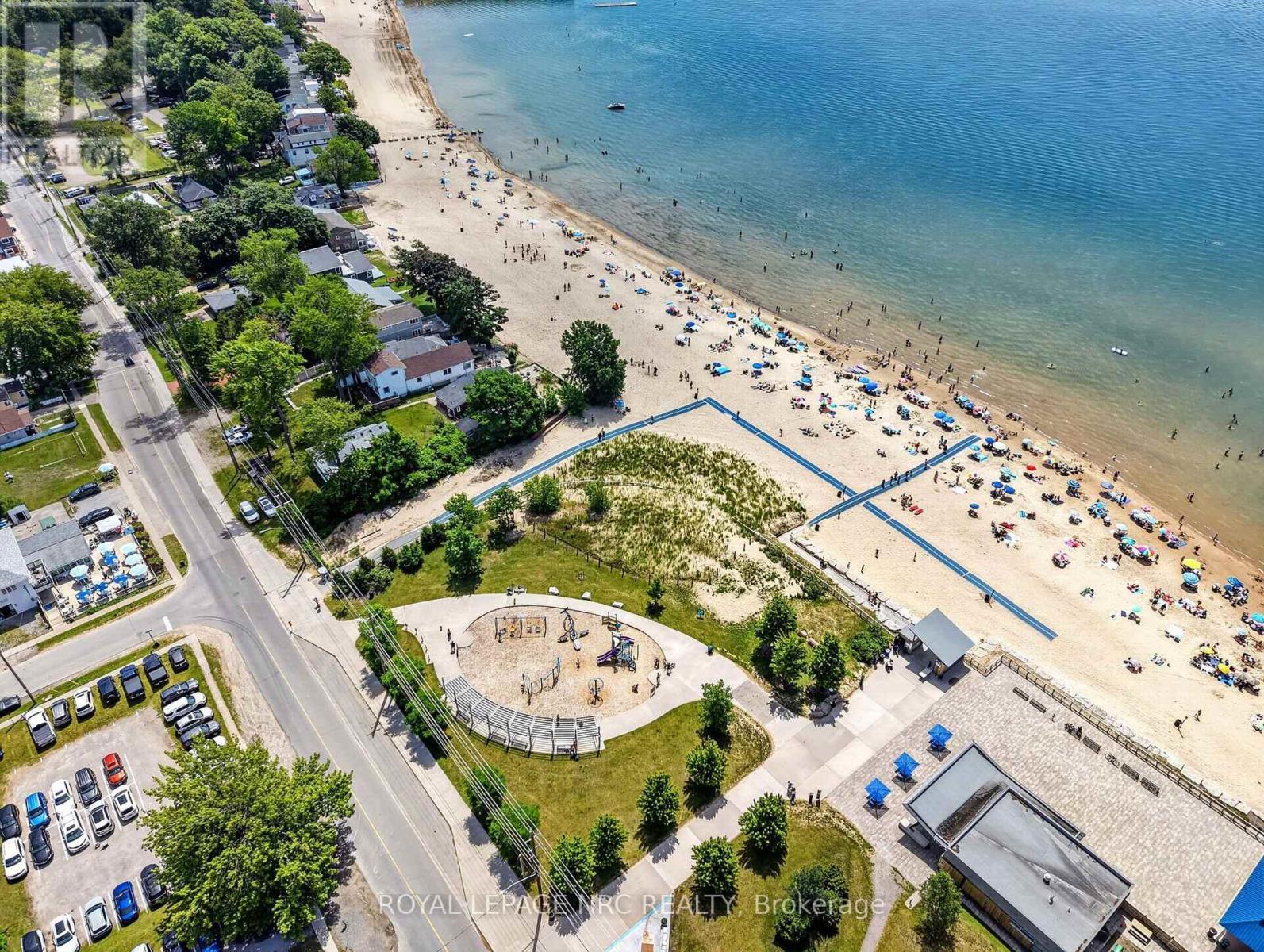 












4031 CRYSTAL BEACH HILL LANE

,
Fort Erie (Crystal Beach),




Ontario
L0S1B0

