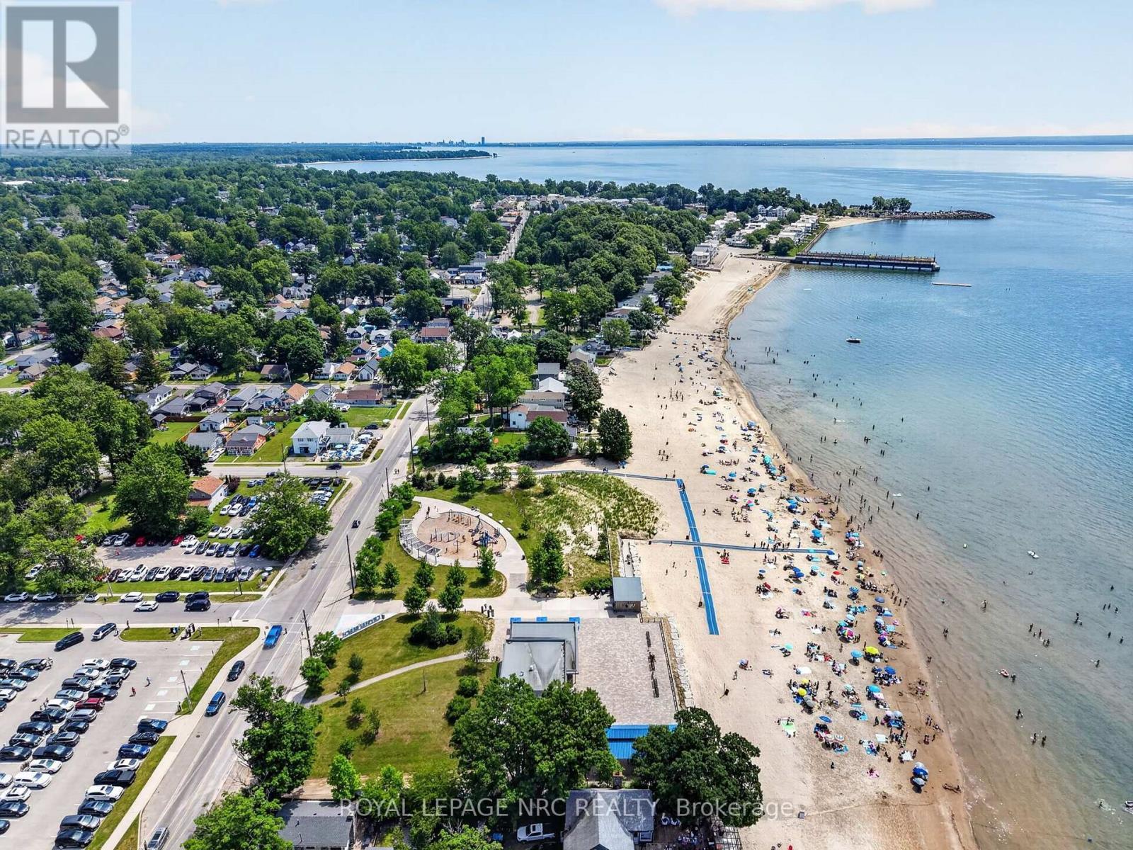 












4031 CRYSTAL BEACH HILL LANE

,
Fort Erie (Crystal Beach),




Ontario
L0S1B0

