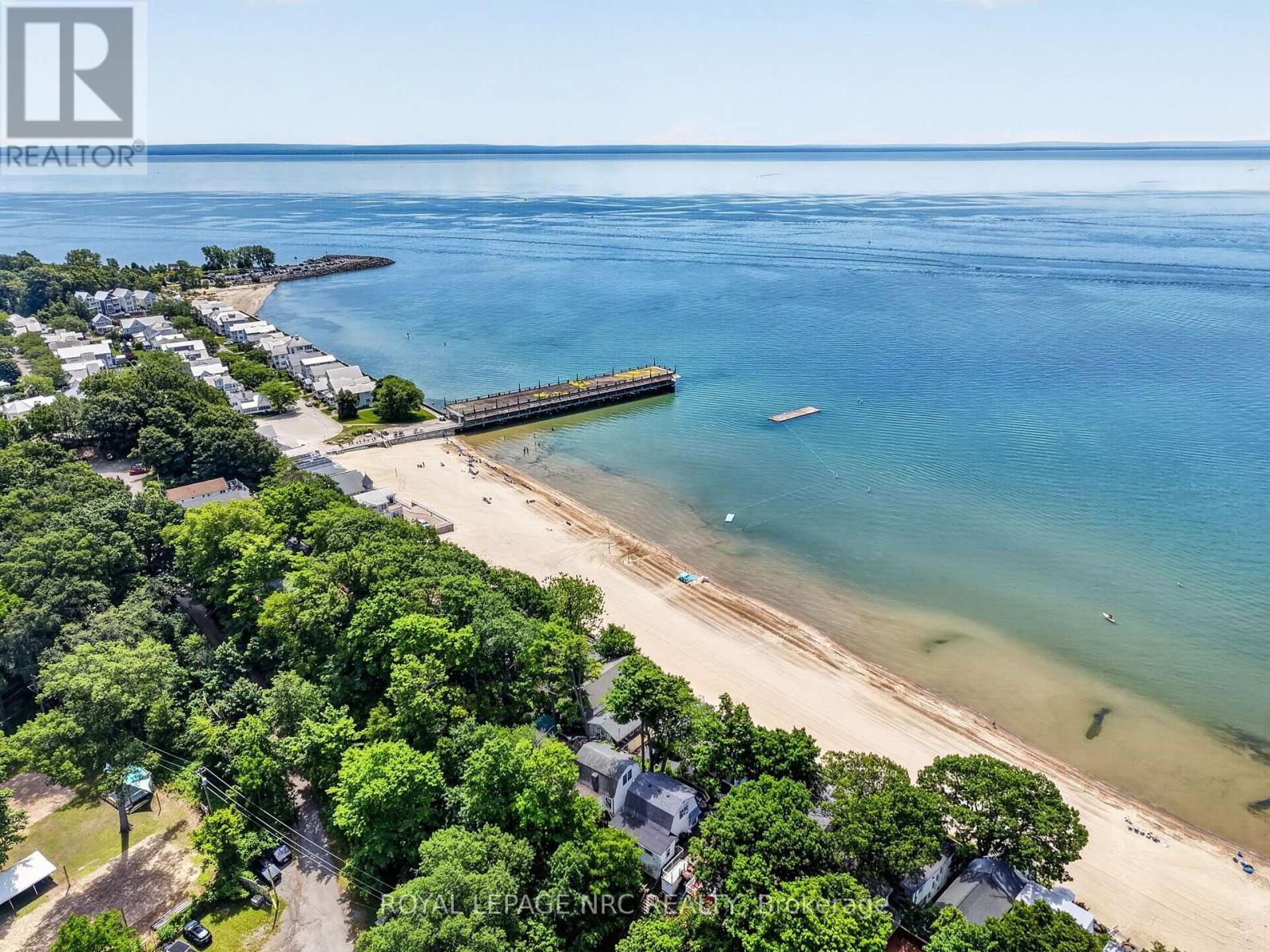 












4031 CRYSTAL BEACH HILL LANE

,
Fort Erie (Crystal Beach),




Ontario
L0S1B0

