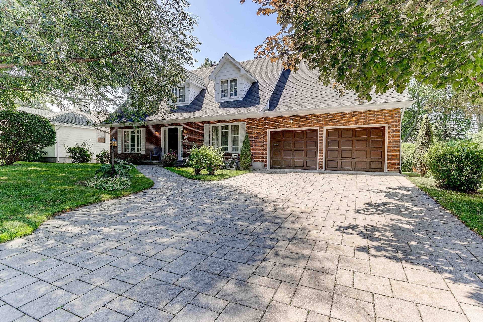 









1795


Rue Edgewood

,
Saint-Bruno-de-Montarville,




QC
J3V4P1

