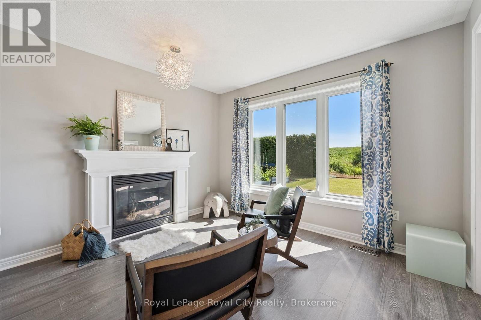 












169 WHEELER COURT

,
Guelph/Eramosa (Rockwood),




Ontario
N0B2K0

