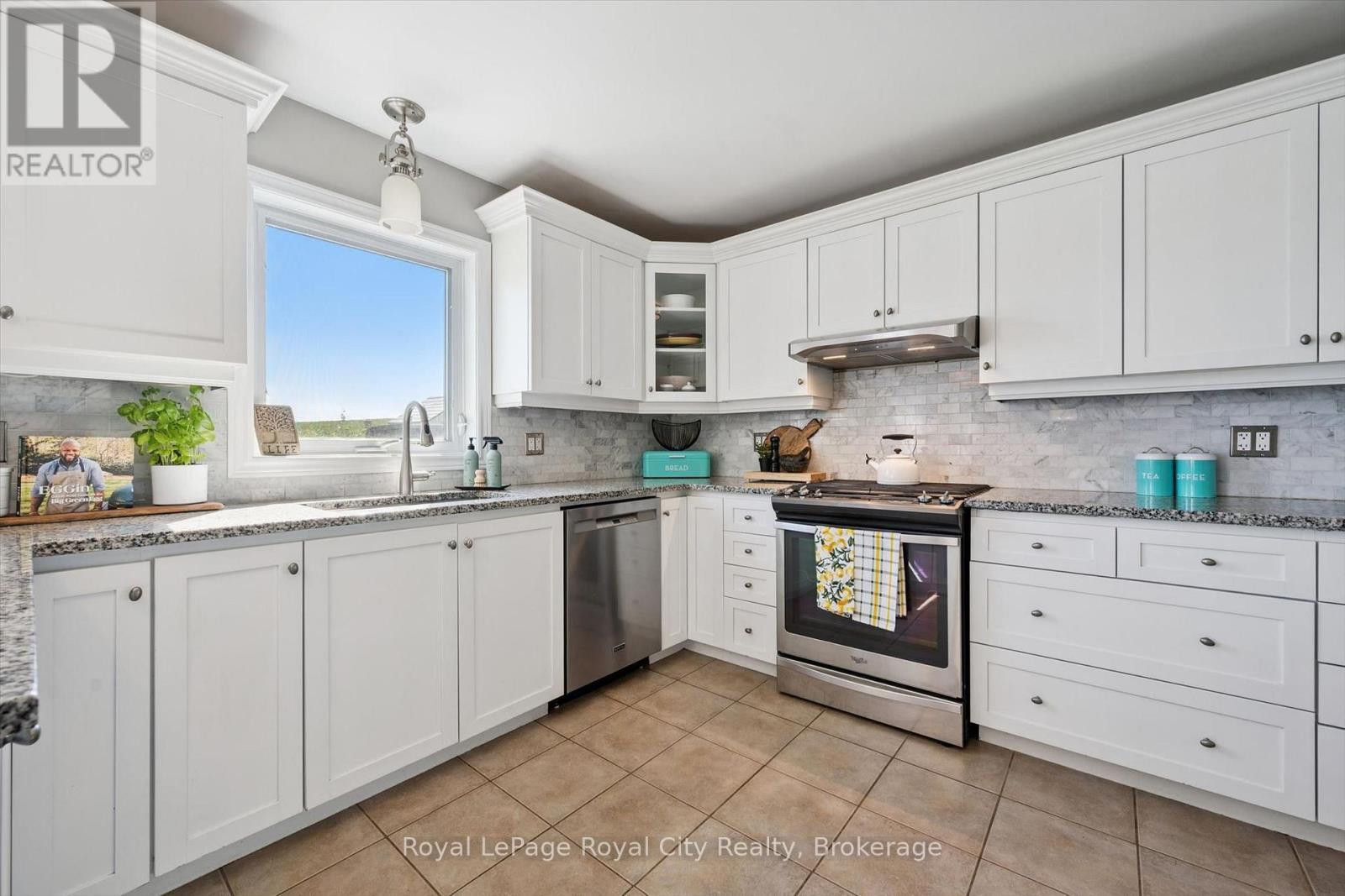












169 WHEELER COURT

,
Guelph/Eramosa (Rockwood),




Ontario
N0B2K0


