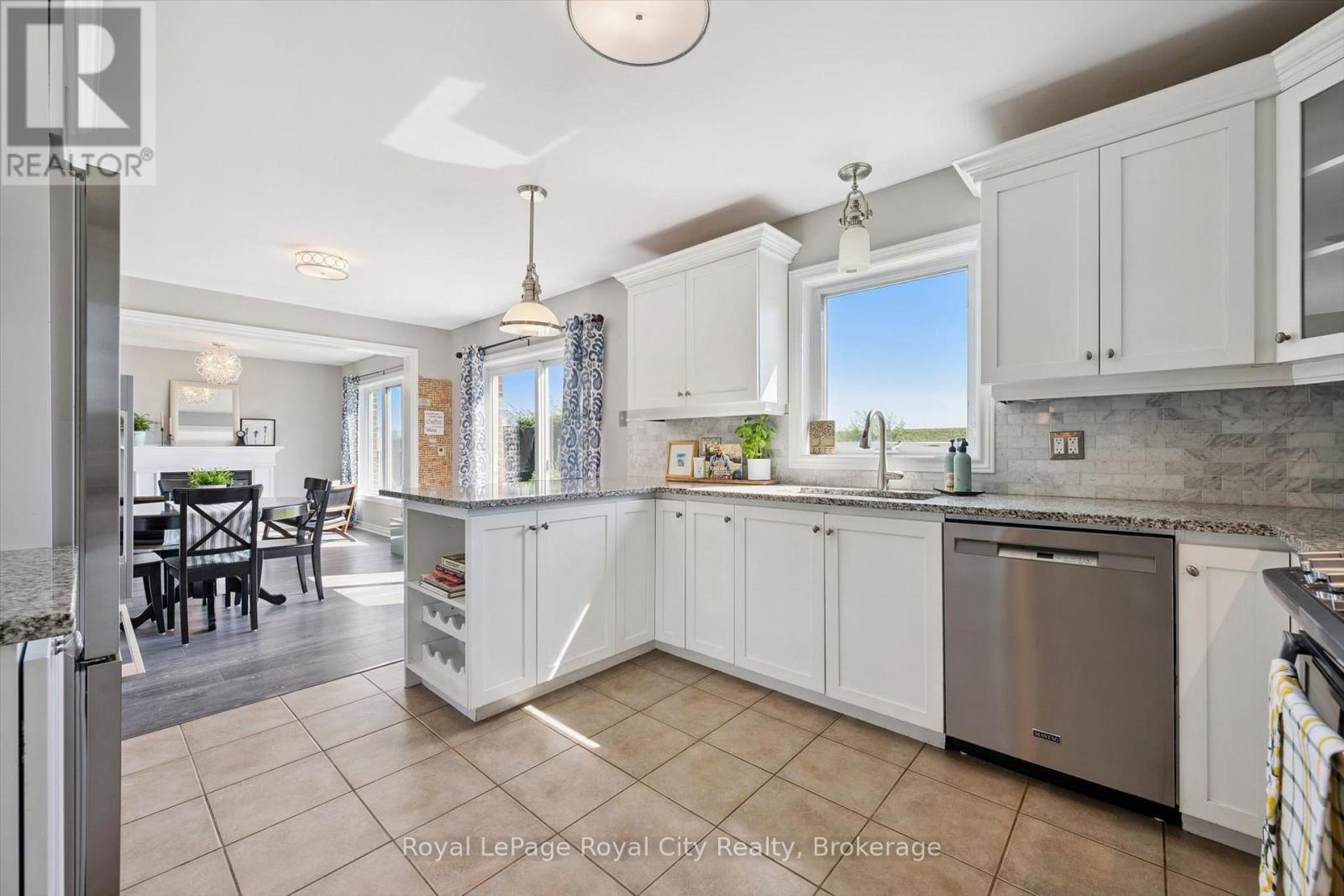 












169 WHEELER COURT

,
Guelph/Eramosa (Rockwood),




Ontario
N0B2K0

