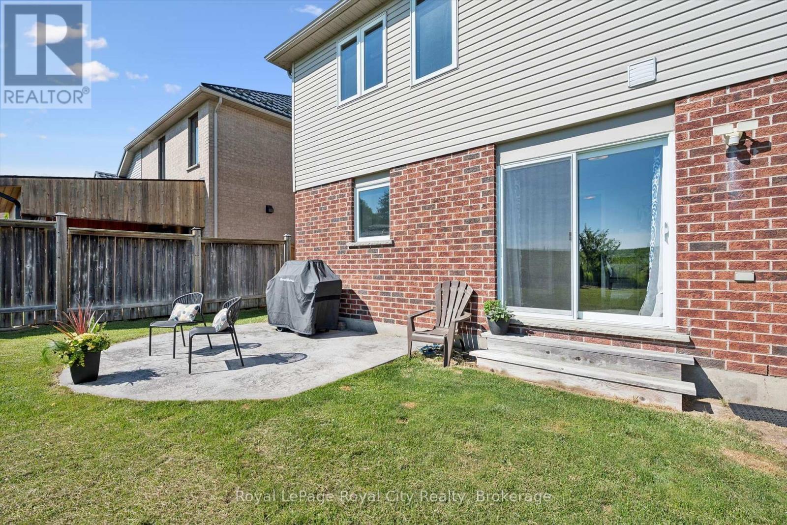 












169 WHEELER COURT

,
Guelph/Eramosa (Rockwood),




Ontario
N0B2K0

