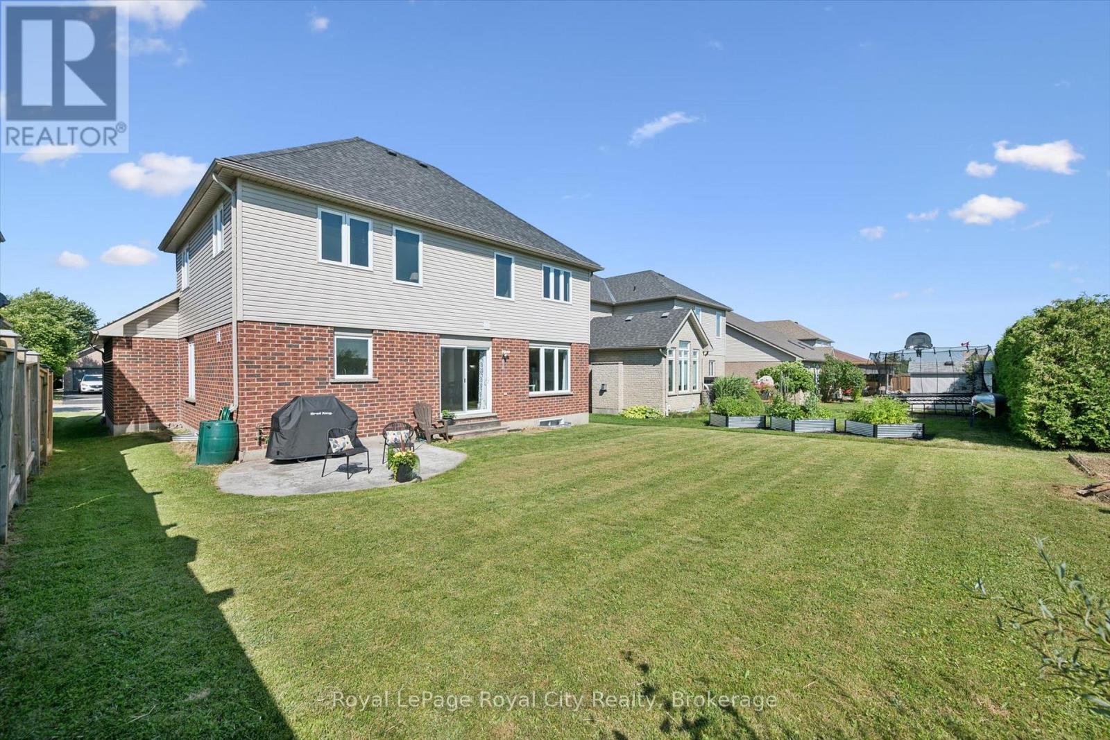 












169 WHEELER COURT

,
Guelph/Eramosa (Rockwood),




Ontario
N0B2K0

