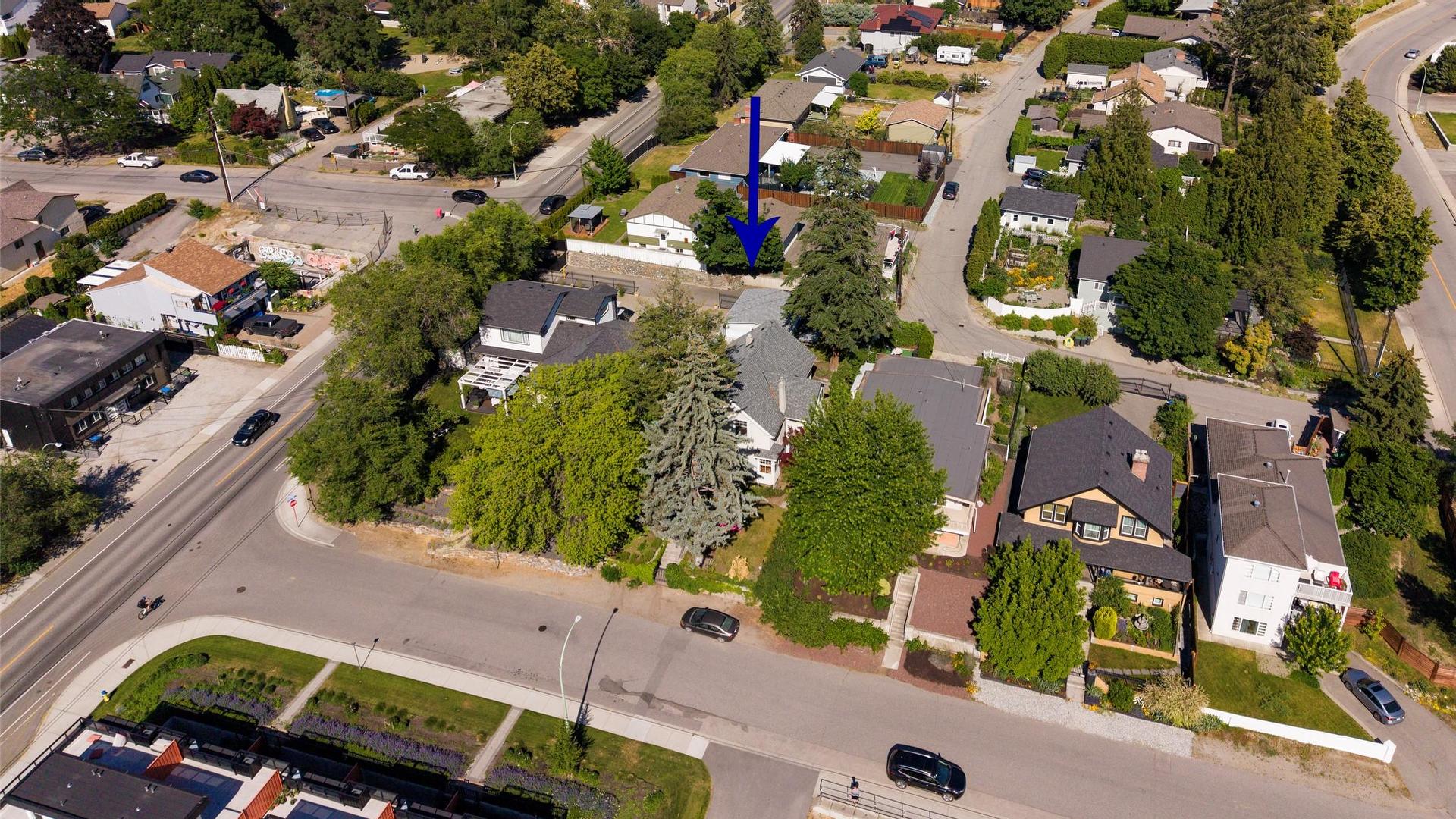 









1537


Lakeview

Street,
Kelowna,




BC
V1Y 6N1


