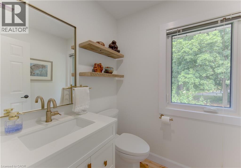 












307 GRAND RIVER Boulevard

,
Kitchener,




Ontario
N2A3H4

