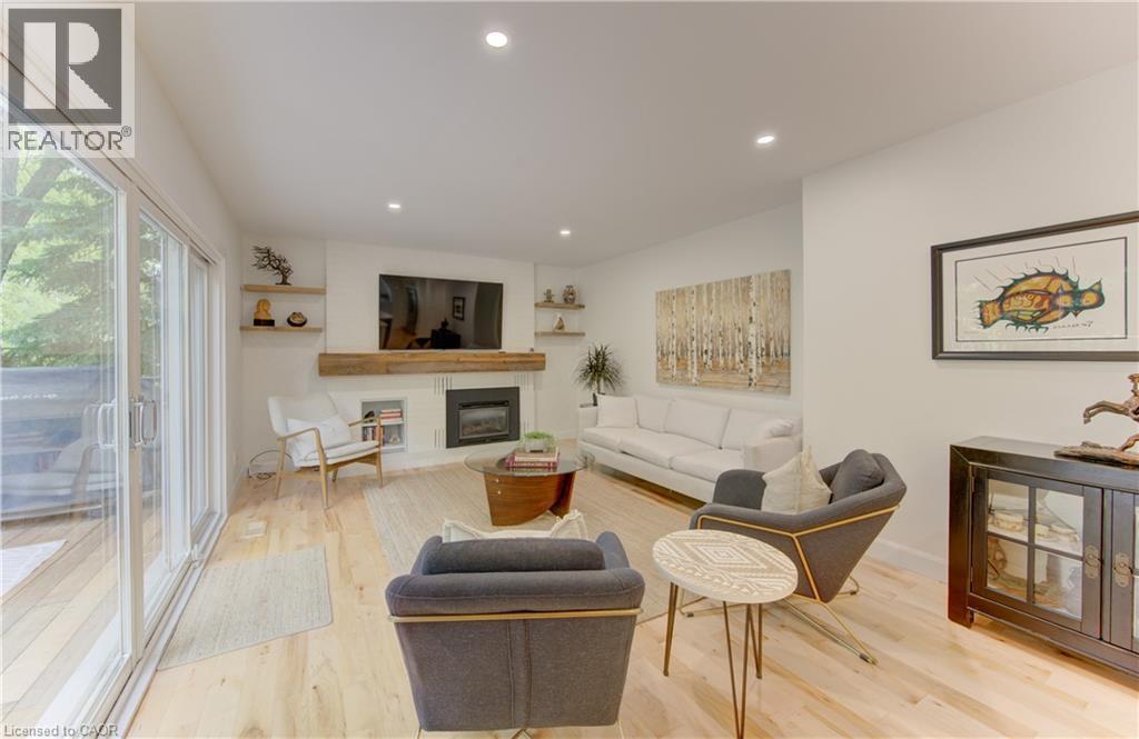 












307 GRAND RIVER Boulevard

,
Kitchener,




Ontario
N2A3H4

