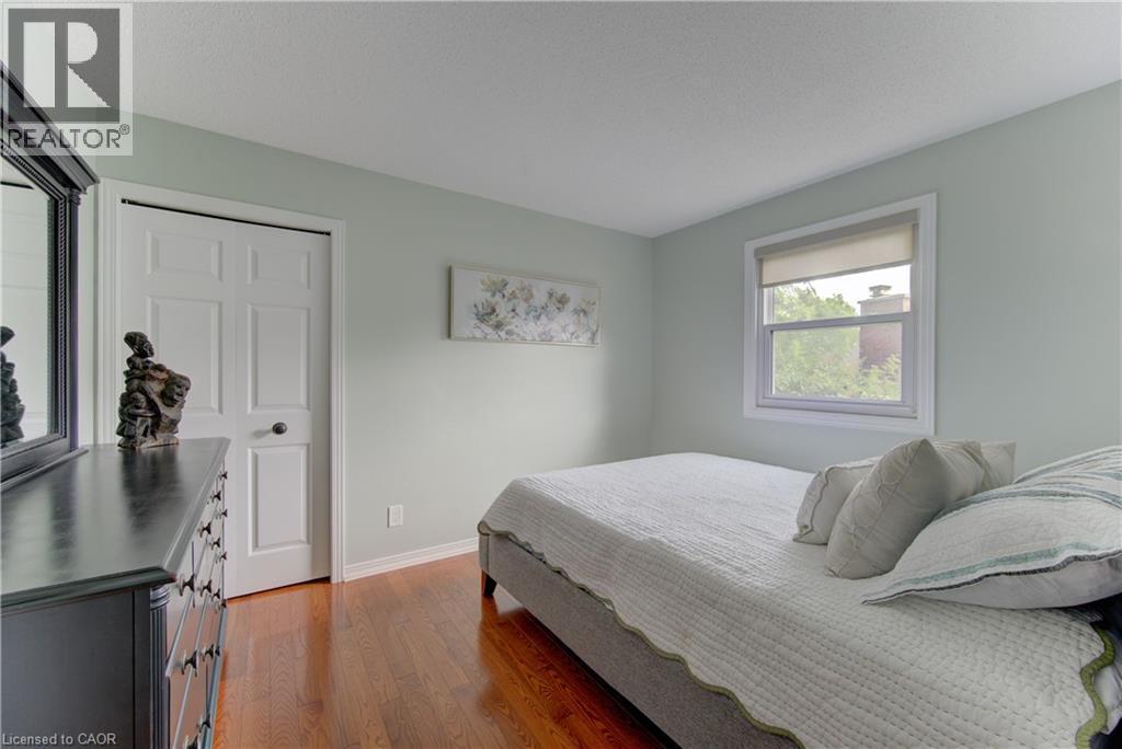 












307 GRAND RIVER Boulevard

,
Kitchener,




Ontario
N2A3H4

