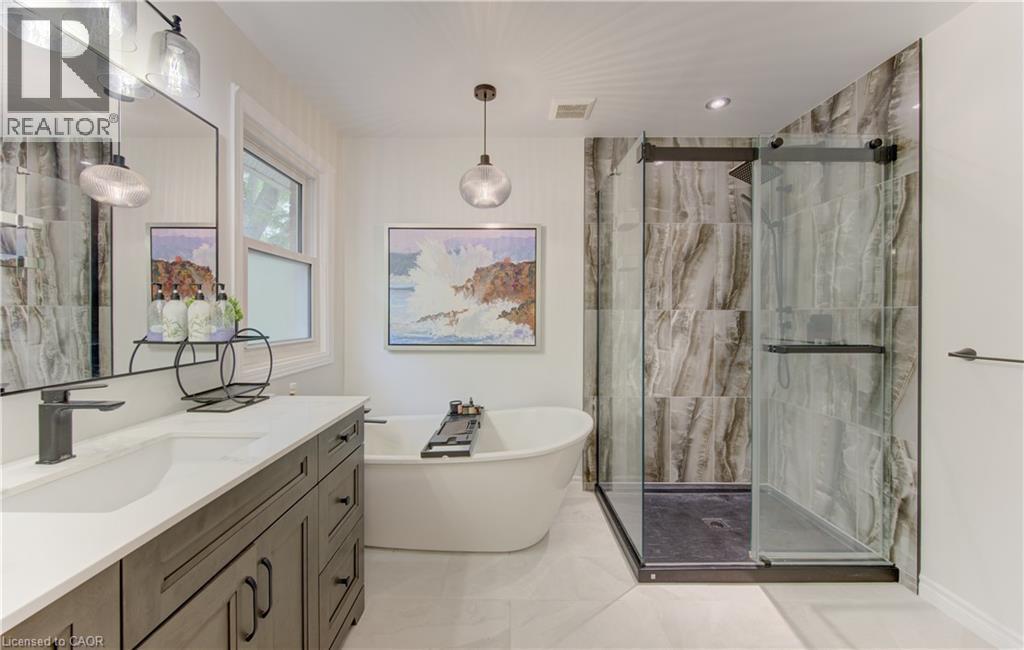 












307 GRAND RIVER Boulevard

,
Kitchener,




Ontario
N2A3H4

