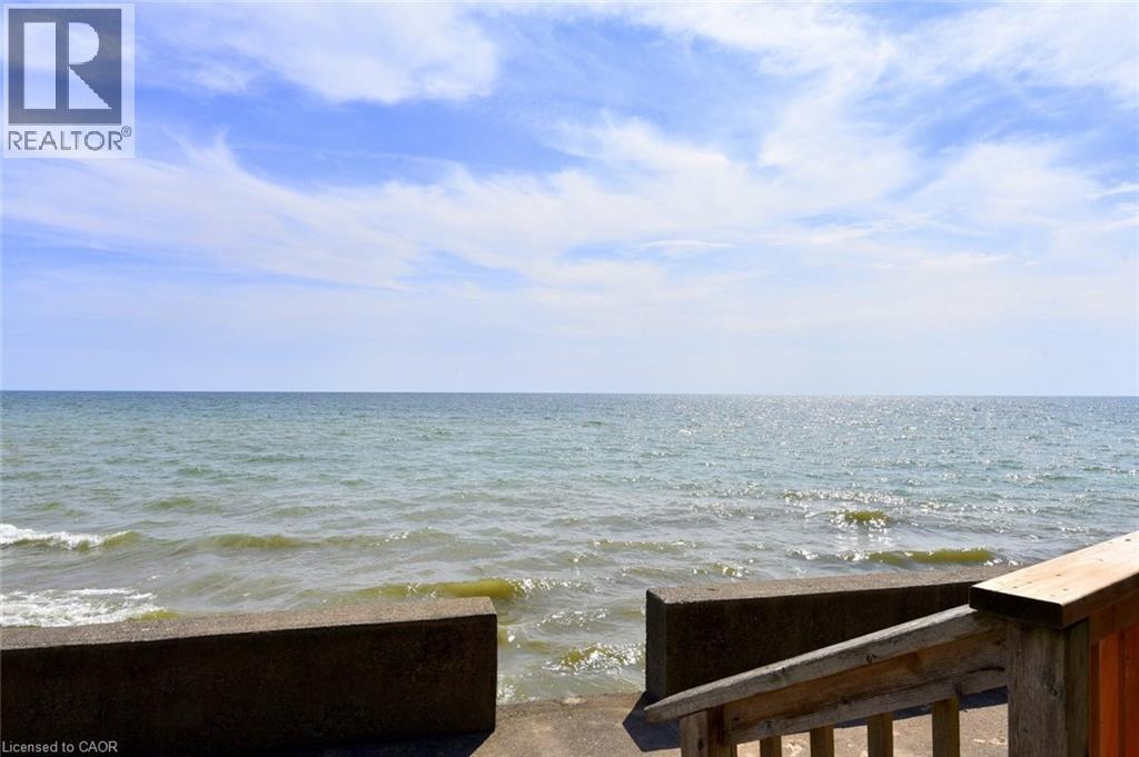 












24 WINGER BAY Lane

,
Selkirk,




Ontario
N0A1P0

