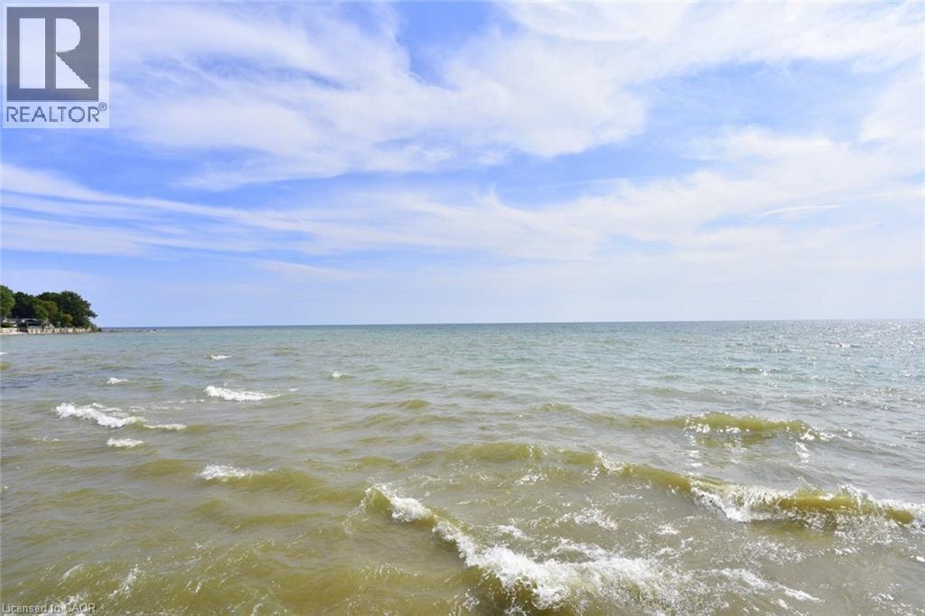 












24 WINGER BAY Lane

,
Selkirk,




Ontario
N0A1P0

