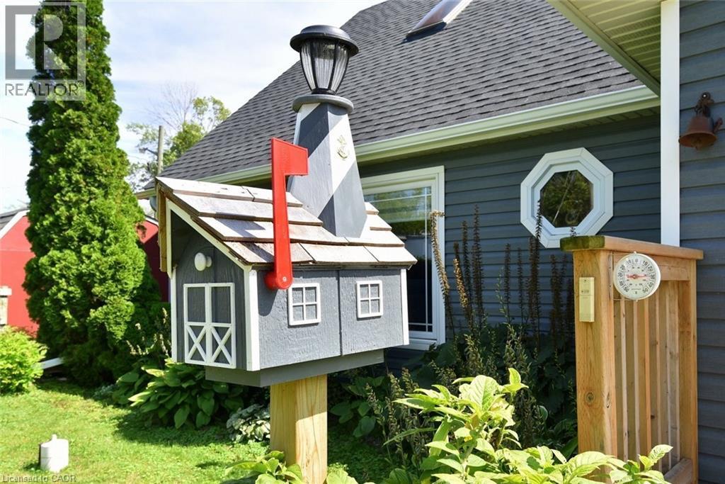 












24 WINGER BAY Lane

,
Selkirk,




Ontario
N0A1P0

