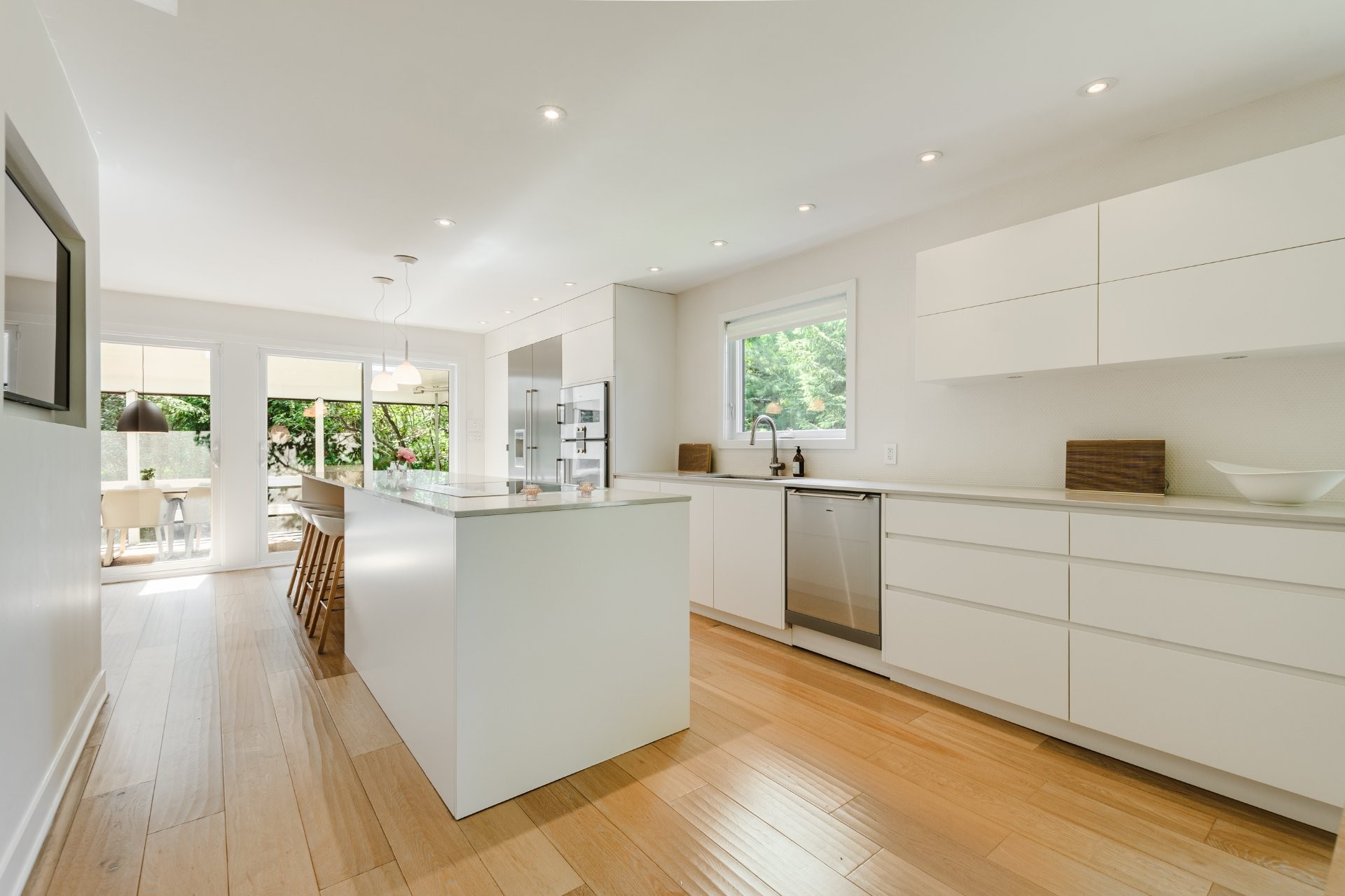 









1750


Rue du Sommet-Trinité

,
Saint-Bruno-de-Montarville,




QC
J3V6E4

