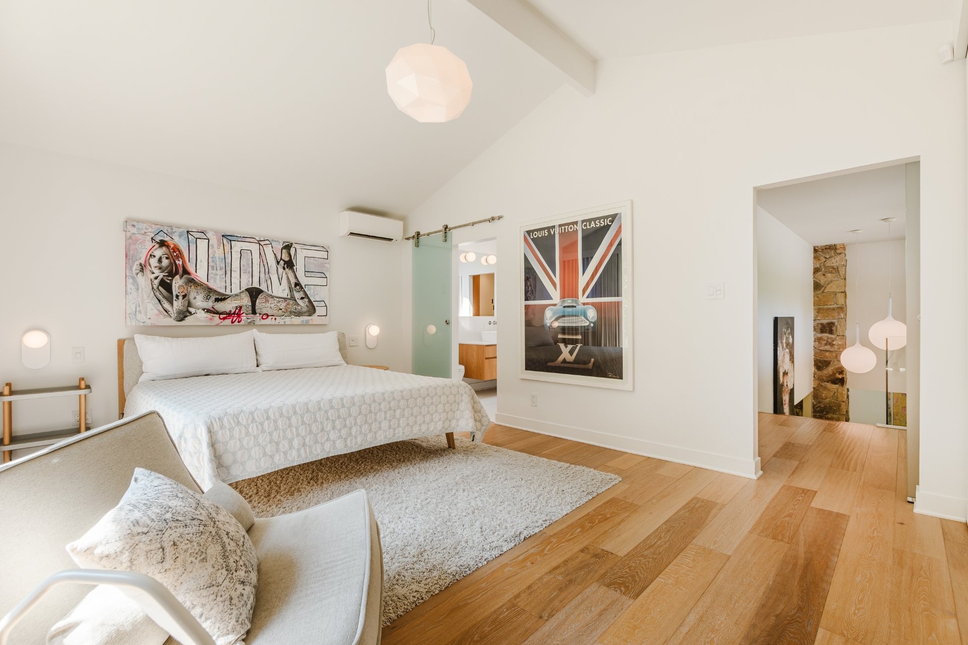 









1750


Rue du Sommet-Trinité

,
Saint-Bruno-de-Montarville,




QC
J3V6E4

