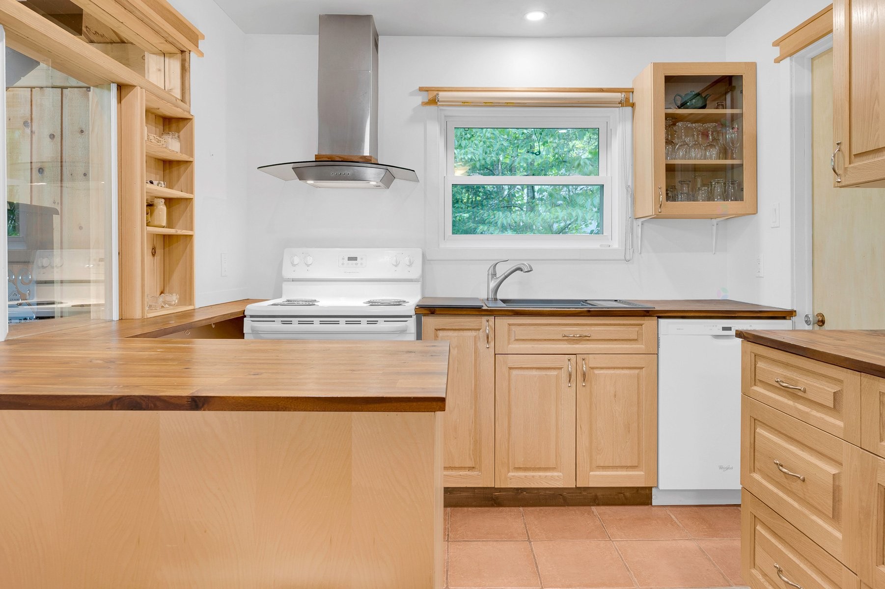 









227


Ch. des Gais-Lurons

,
Saint-Adolphe-d'Howard,




QC
J0T2B0

