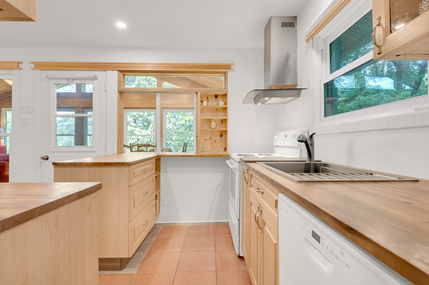 









227


Ch. des Gais-Lurons

,
Saint-Adolphe-d'Howard,




QC
J0T2B0

