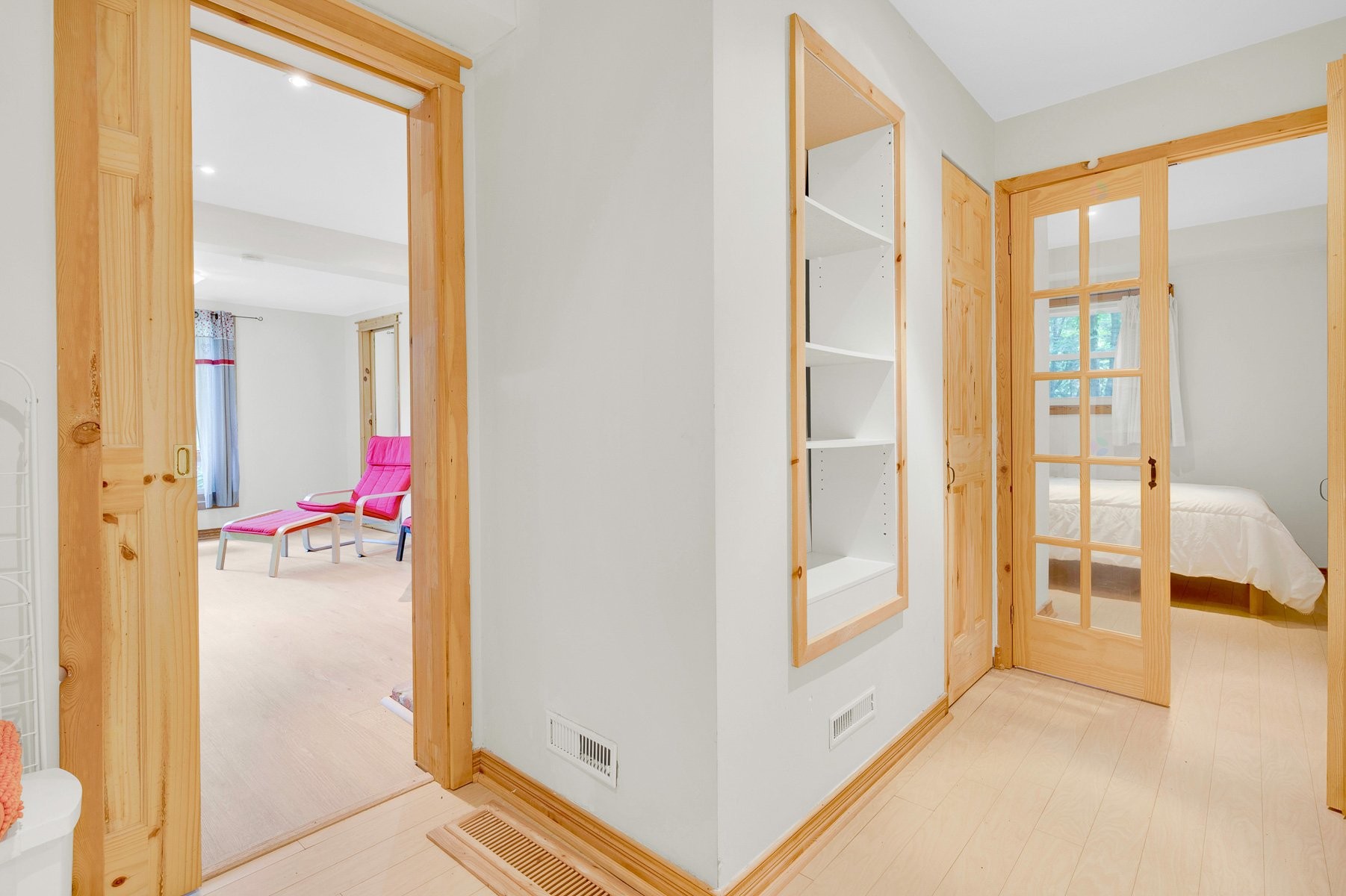 









227


Ch. des Gais-Lurons

,
Saint-Adolphe-d'Howard,




QC
J0T2B0


