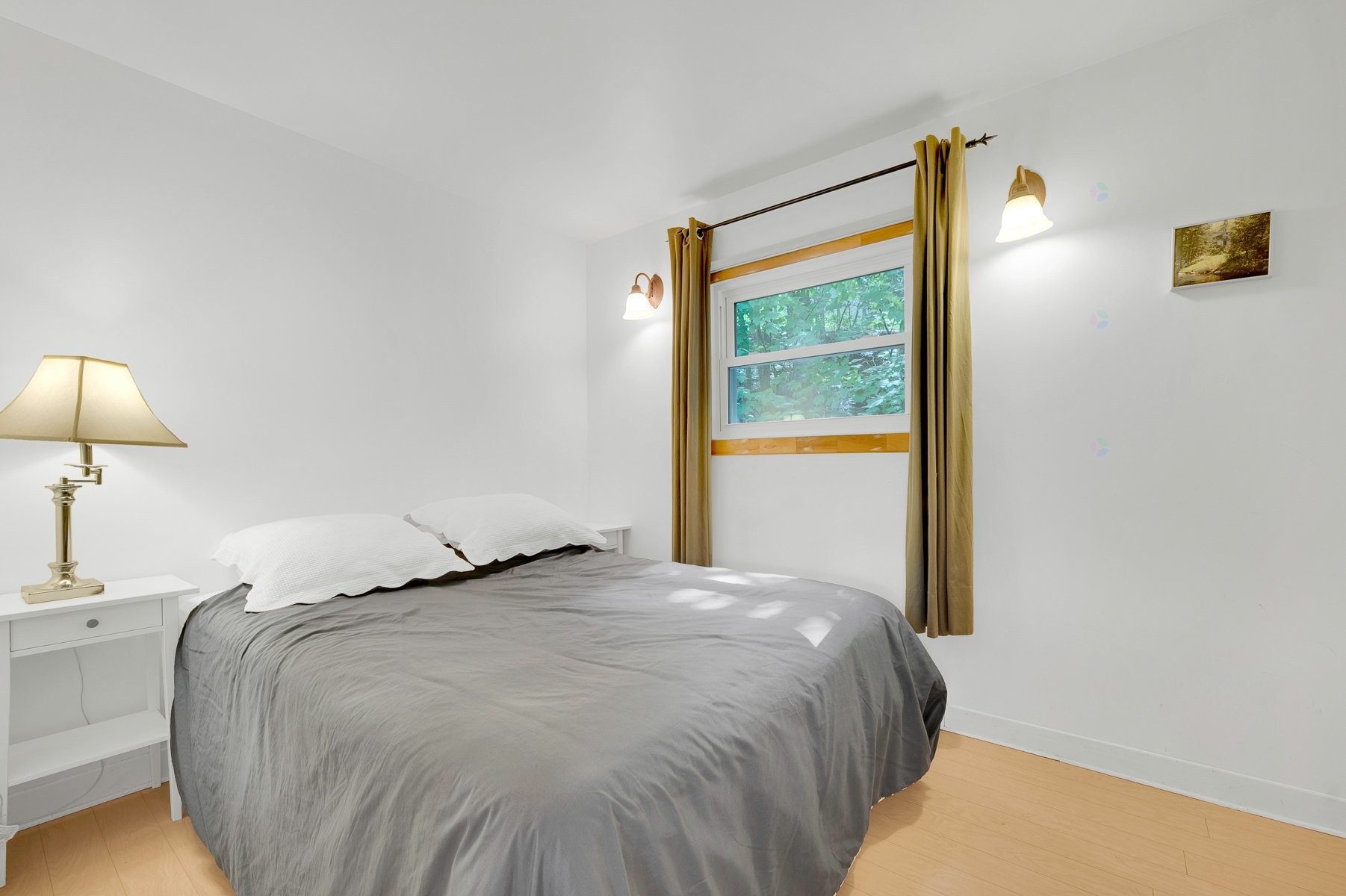 









227


Ch. des Gais-Lurons

,
Saint-Adolphe-d'Howard,




QC
J0T2B0

