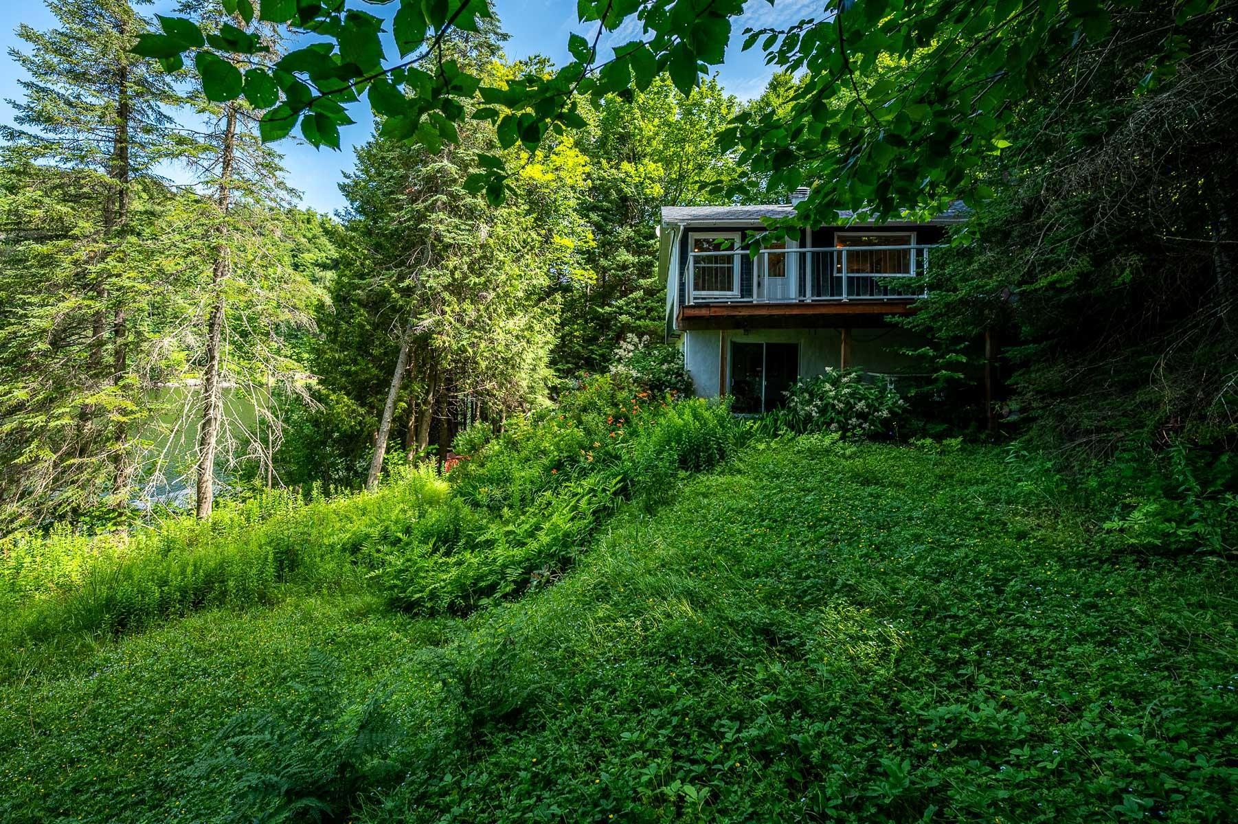 









227


Ch. des Gais-Lurons

,
Saint-Adolphe-d'Howard,




QC
J0T2B0

