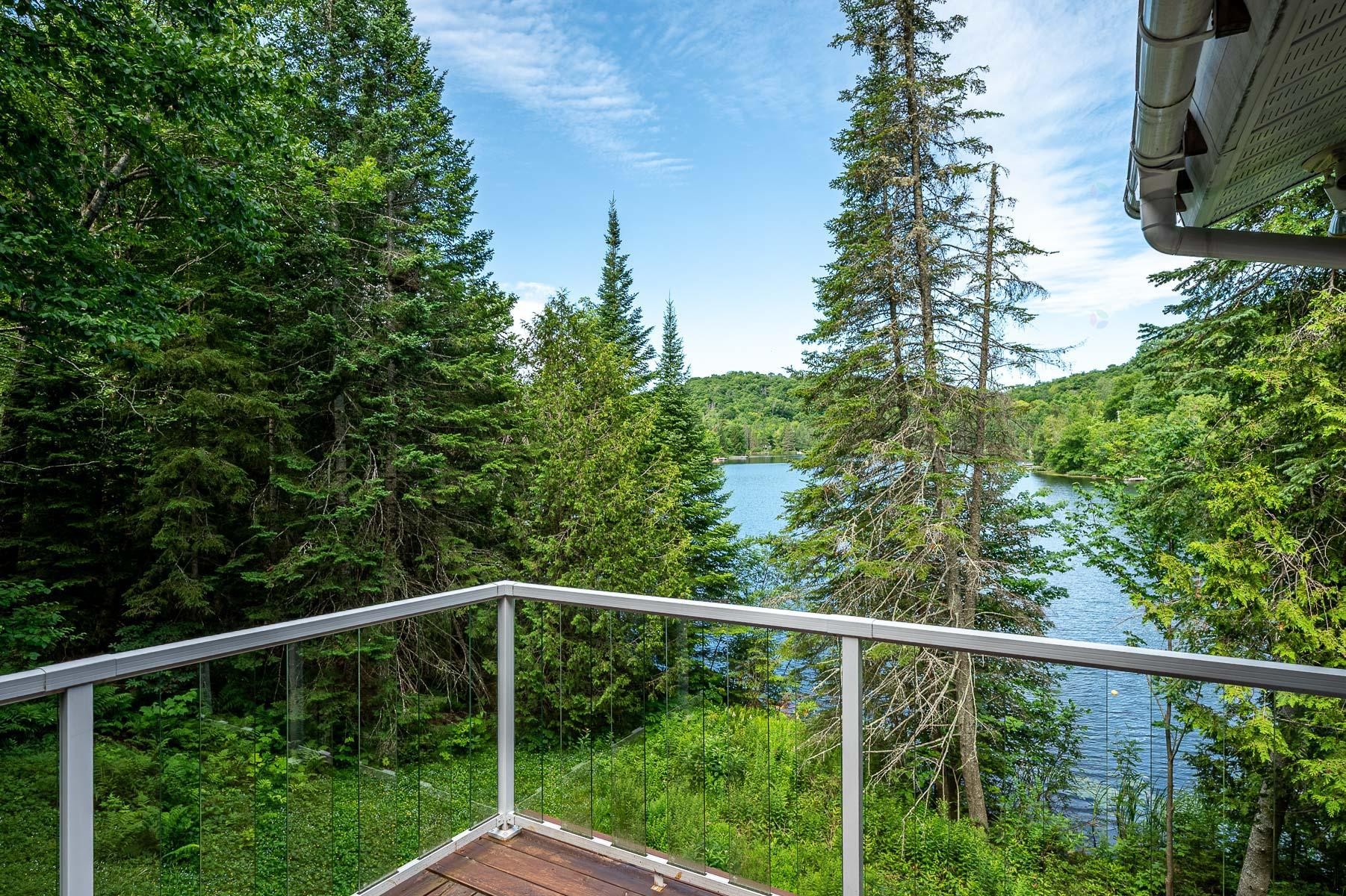 









227


Ch. des Gais-Lurons

,
Saint-Adolphe-d'Howard,




QC
J0T2B0

