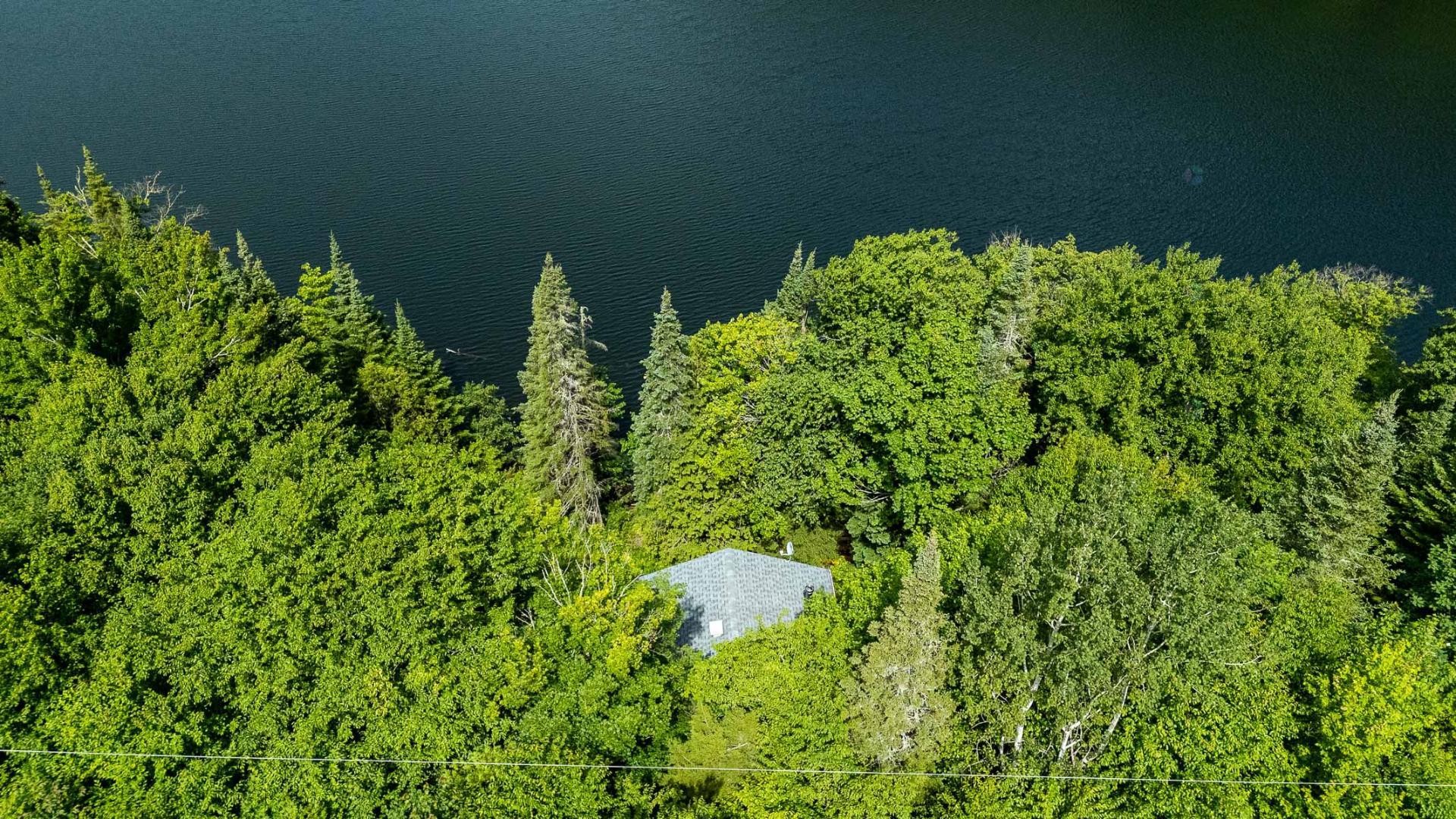 









227


Ch. des Gais-Lurons

,
Saint-Adolphe-d'Howard,




QC
J0T2B0

