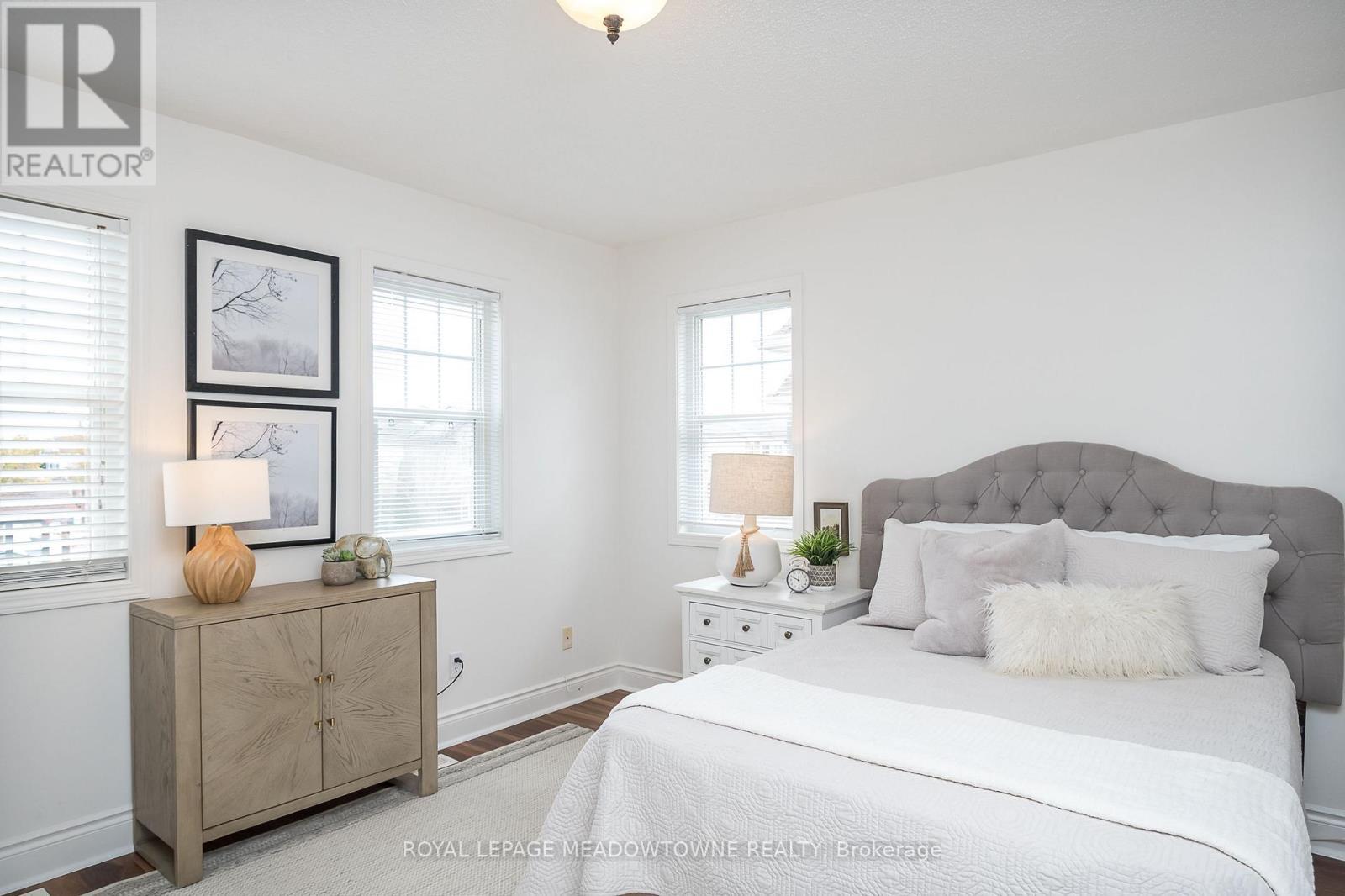 












23 BAGGS CRESCENT

,
Cambridge,




Ontario
N1T2E9

