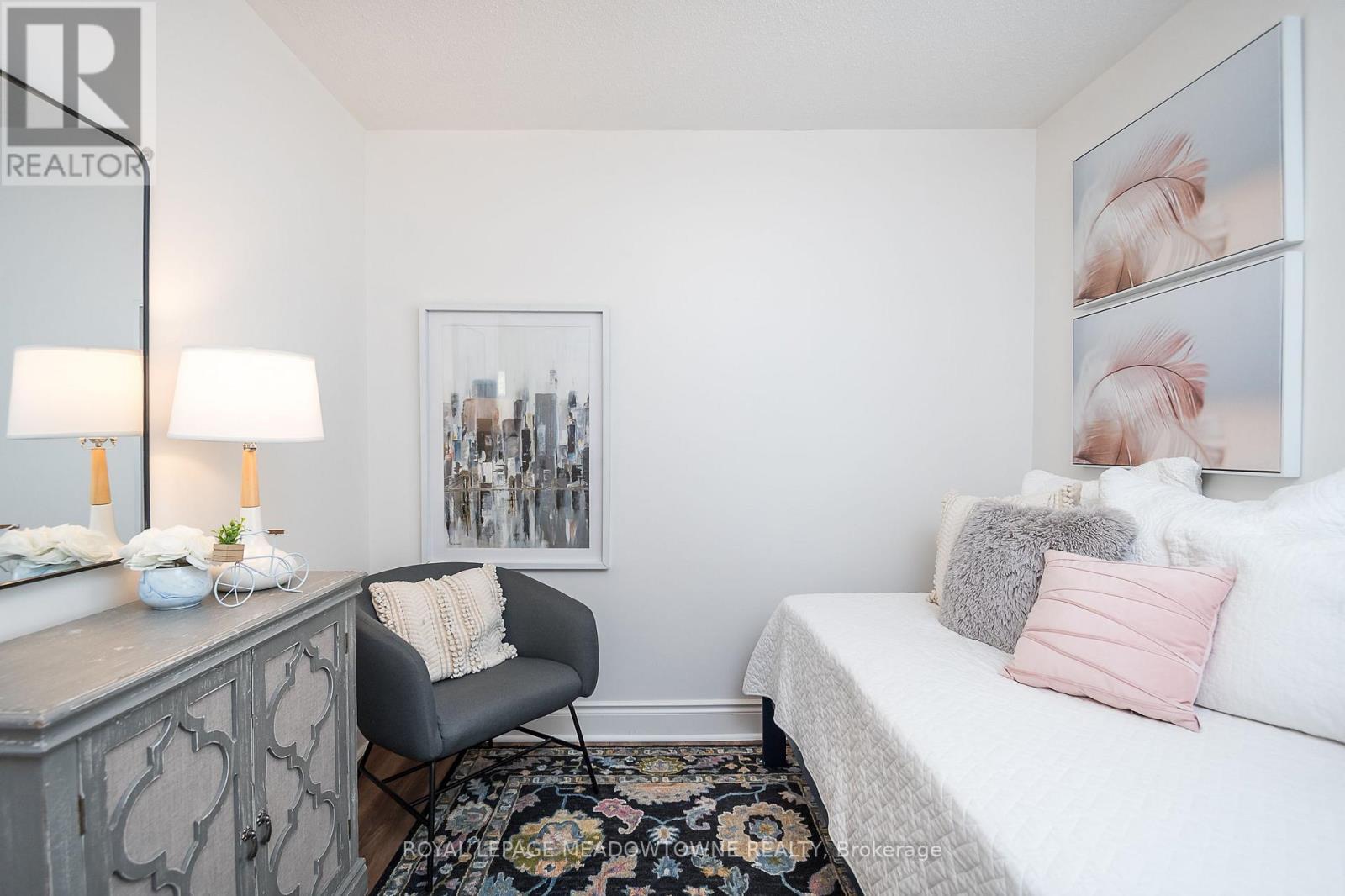 












23 BAGGS CRESCENT

,
Cambridge,




Ontario
N1T2E9

