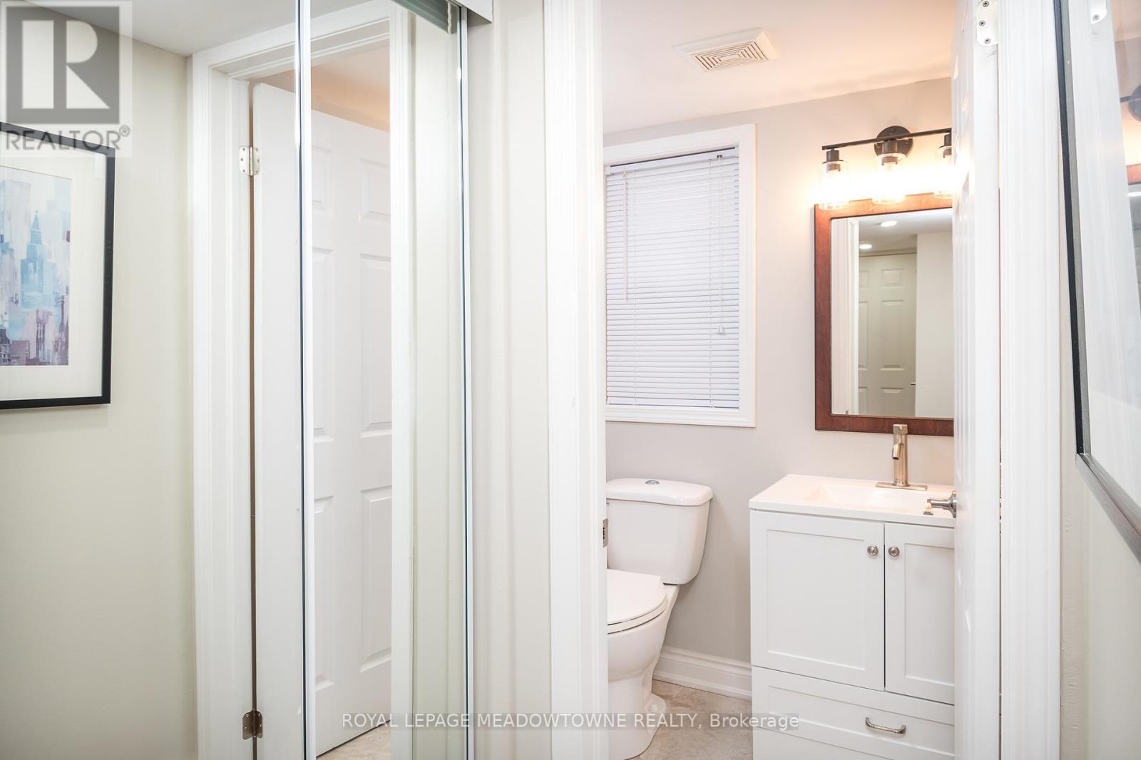 












23 BAGGS CRESCENT

,
Cambridge,




Ontario
N1T2E9

