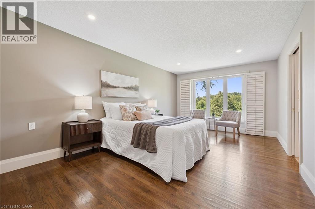












8060 WELLINGTON RD 18

,
Fergus,




Ontario
N1M2W5

