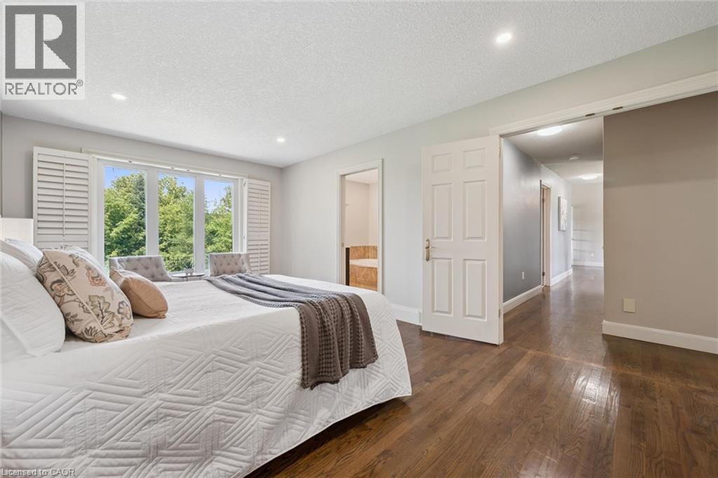 












8060 WELLINGTON RD 18

,
Fergus,




Ontario
N1M2W5

