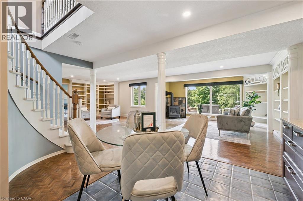 












8060 WELLINGTON RD 18

,
Fergus,




Ontario
N1M2W5

