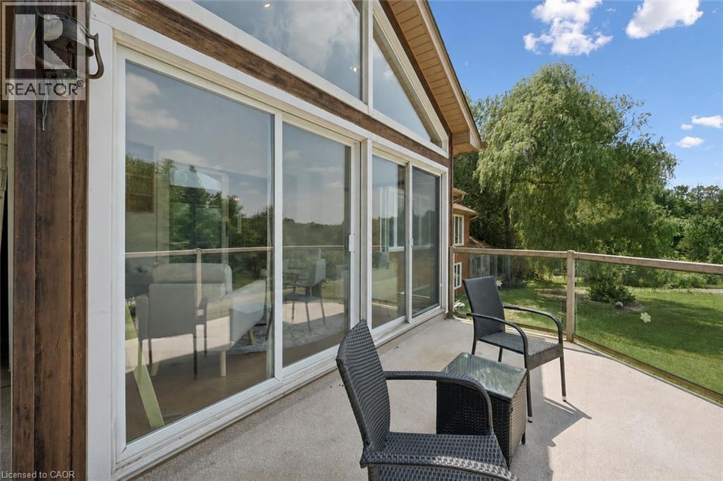 












8060 WELLINGTON RD 18

,
Fergus,




Ontario
N1M2W5

