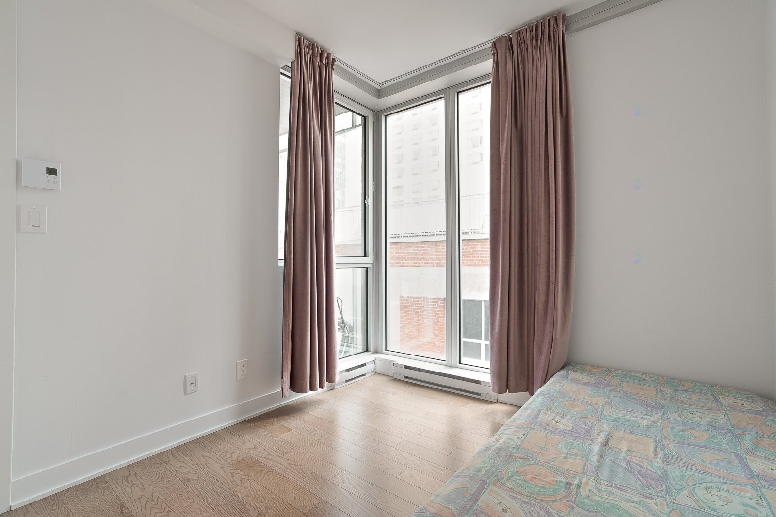 









1211


Rue Drummond

, 410,
Montréal (Ville-Marie),




QC
H3G0E6

