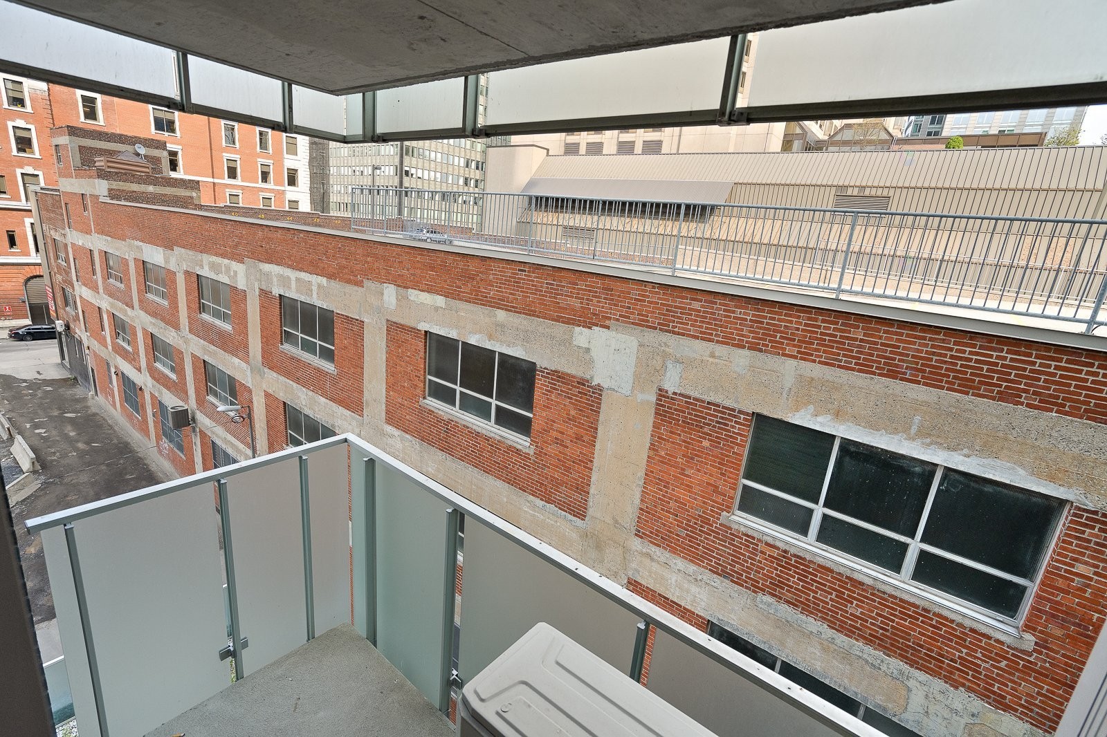 









1211


Rue Drummond

, 410,
Montréal (Ville-Marie),




QC
H3G0E6

