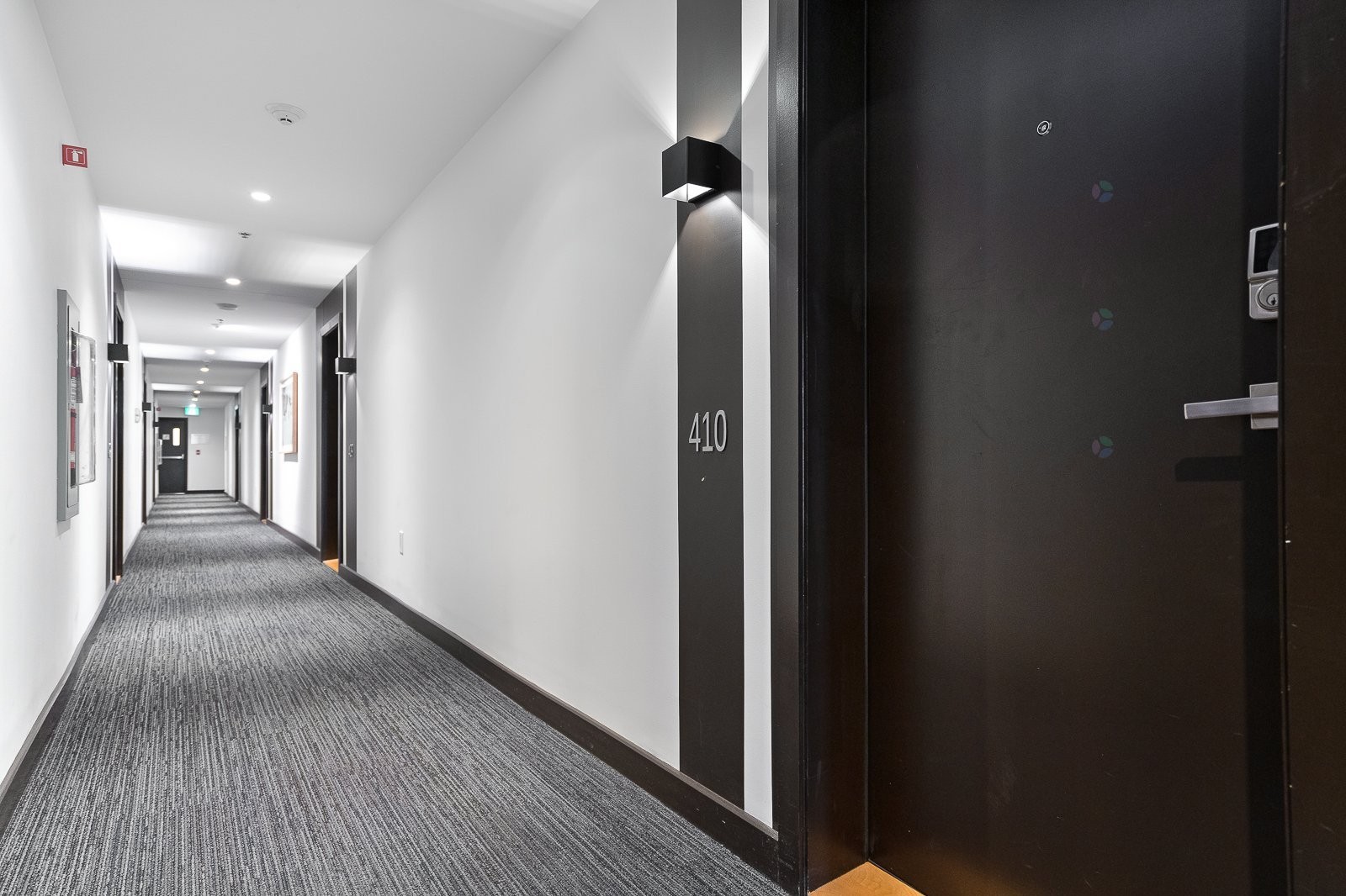 









1211


Rue Drummond

, 410,
Montréal (Ville-Marie),




QC
H3G0E6

