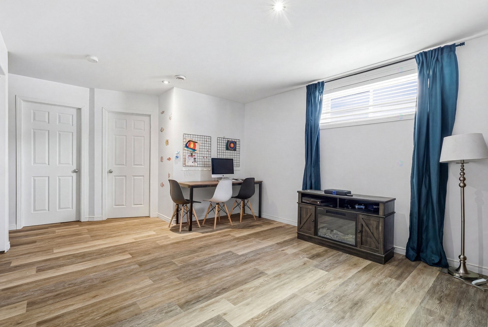 









731


Rue des Huards

,
Contrecoeur,




QC
J0L1C0

