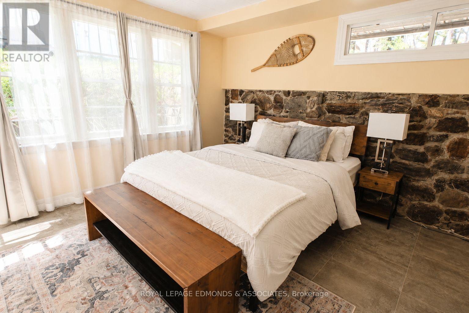 












165 BOB SEGUIN DRIVE

,
Laurentian Hills,




Ontario
K0J1J0

