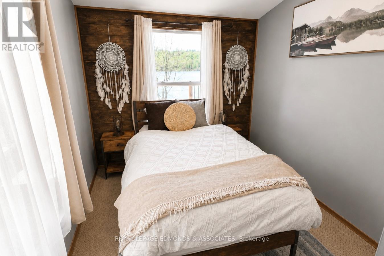 












165 BOB SEGUIN DRIVE

,
Laurentian Hills,




Ontario
K0J1J0

