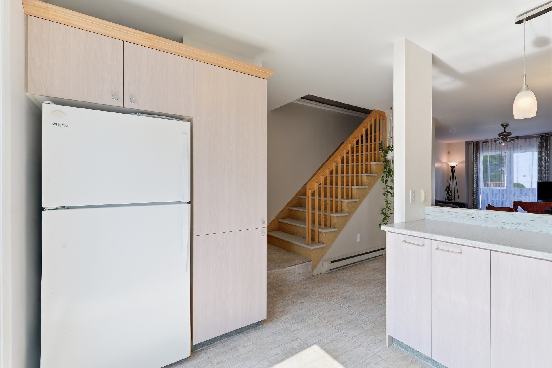 









437


Rue Marchand

,
Mascouche,




QC
J7K3R5


